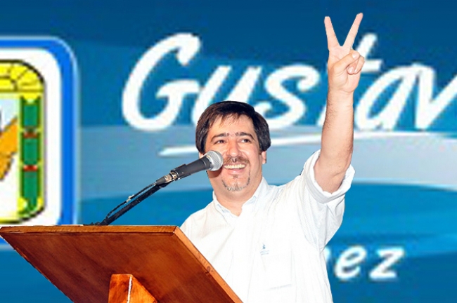 Abucheos al Intendente Gustavo Martinez en el acto por el aniversario de Resistencia