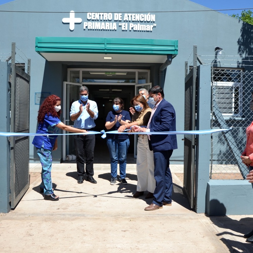 Capitanich junto a Lilian Marolo inauguraron el Centro de Salud de la Villa Rural de El Palmar