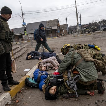 La foto de The New York Times que muestra cómo Rusia masacra a mujeres y niños en Ucrania