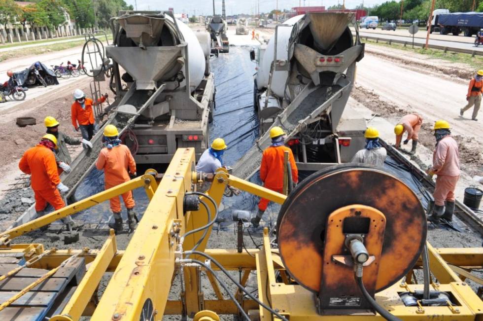 Este sábado habrá desvíos en la ruta 11 para hacer pruebas sobre el nuevo puente sobre el Rio Negro