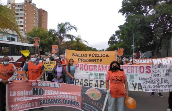 Profesionales de Salud Pública se manifestaron en su segundo día de paro