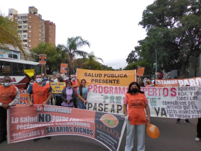 Profesionales de Salud Pública se manifestaron en su segundo día de paro