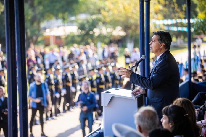 Capitanich durante el acto central del 25 de mayo: “La Patria y el Norte Grande unidos serán capaces de reivindicar los principios de un federalismo que represente a todos”