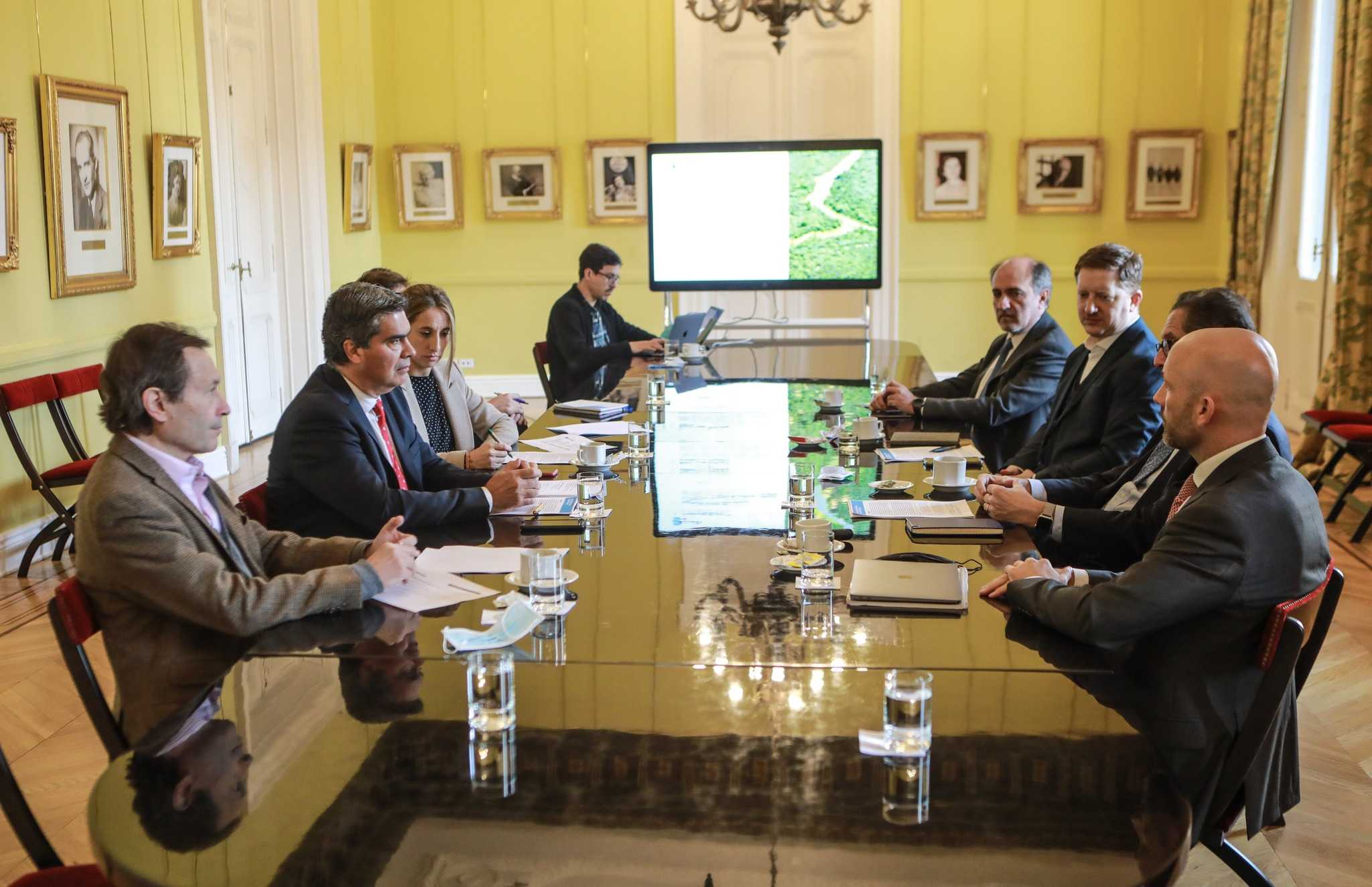 El gobernador Capitanich desarrolló una importante agenda de reuniones en Buenos Aires