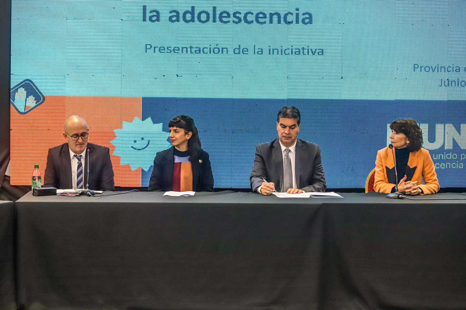 Gobierno y Unicef firman acuerdo para promociónar los derechos en la infancia y adolescencia