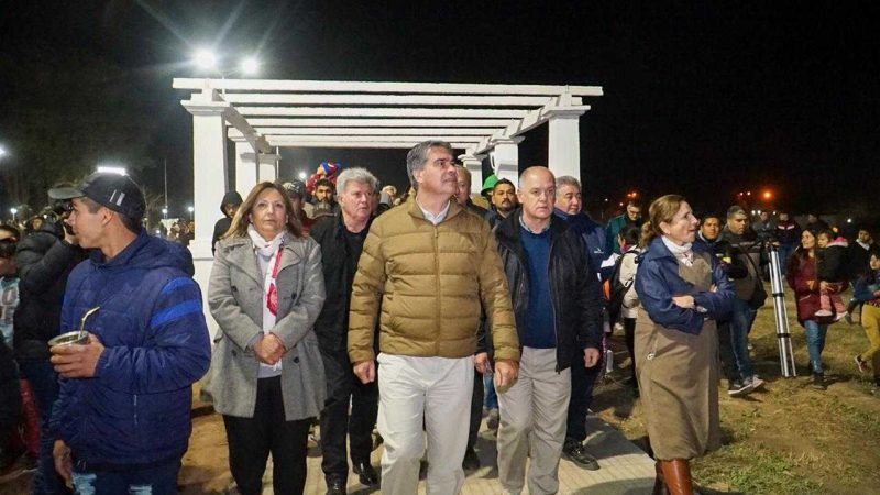 En los 101 años de Campo Largo, Capitanich, inauguro el Paseo de los Palos Borrachos y la casa del Veterano de Malvinas