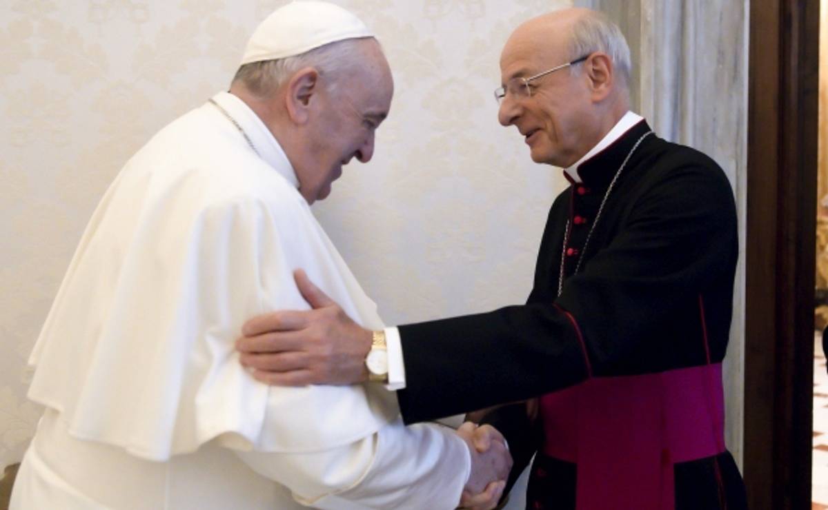 Estalló la interna en el Vaticano: el Papa Francisco degradó al Opus Dei