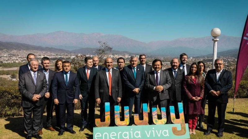 Ya sesiona en Jujuy la Cumbre de Gobernadores del Norte Grande