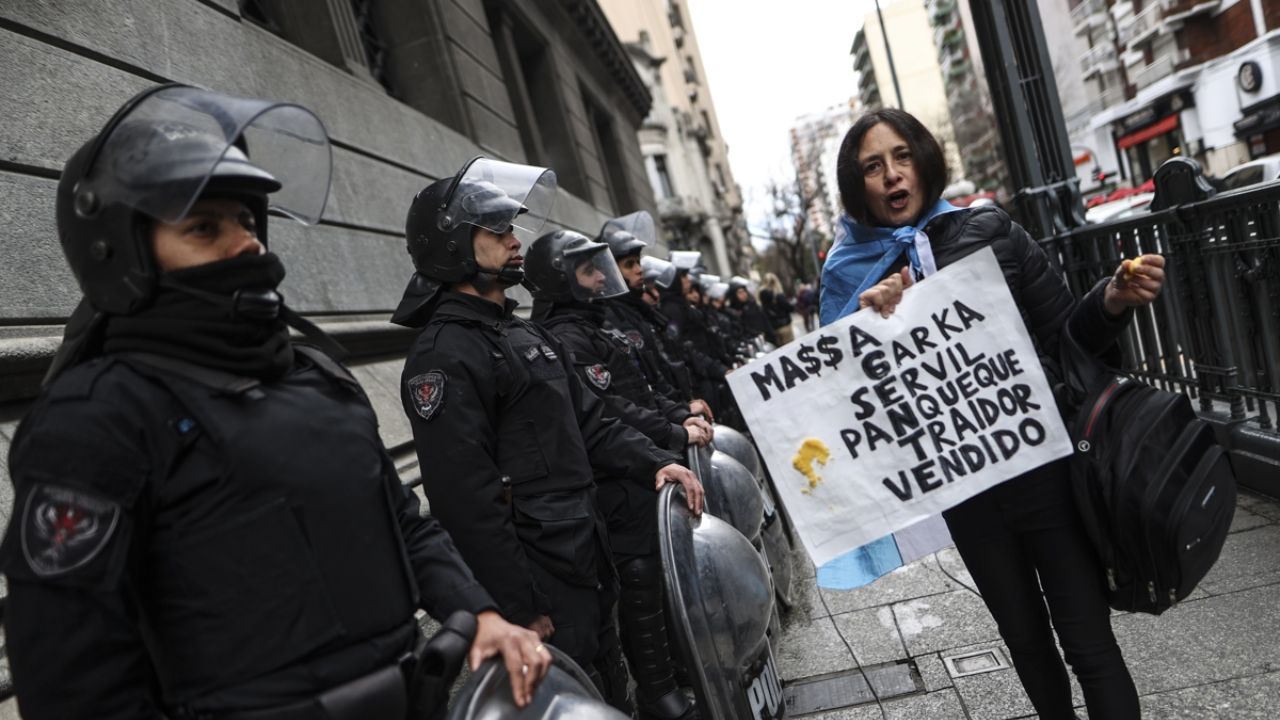 Massa se presenta en la causa por el atentado a Cristina como querellante y apunta al espacio de Gastón Guerra