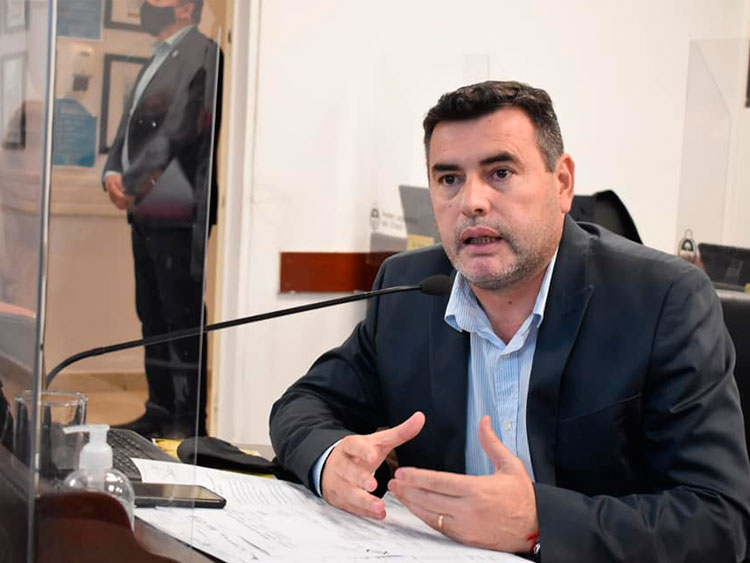 Aradas: «Hay que limpiar a Resistencia de la basura y de la corrupción»