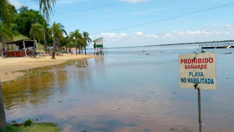 Cierran las playas en Paso de la Patria e Itatí por la crecida del Paraná