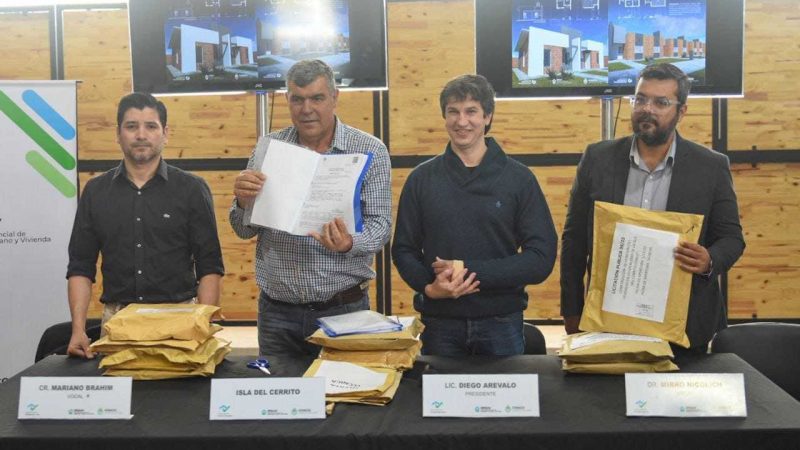 Vivienda abre sobres de licitación para construir 61 viviendas en la Isla del Cerrito