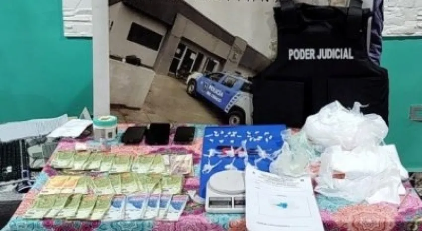 Resistencia: Allanamientos kiosco de drogas que terminaron con el secuestro de cocaína y varios detenidos