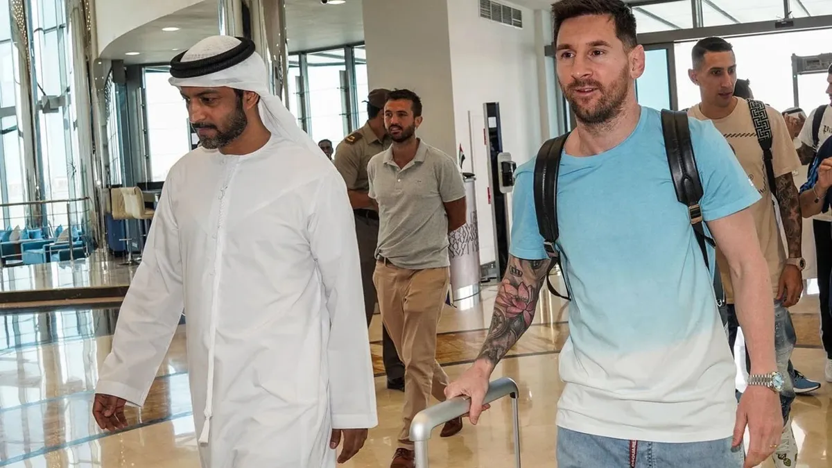 Messi llegó a Abu Dhabi y ya se sumo a la selección