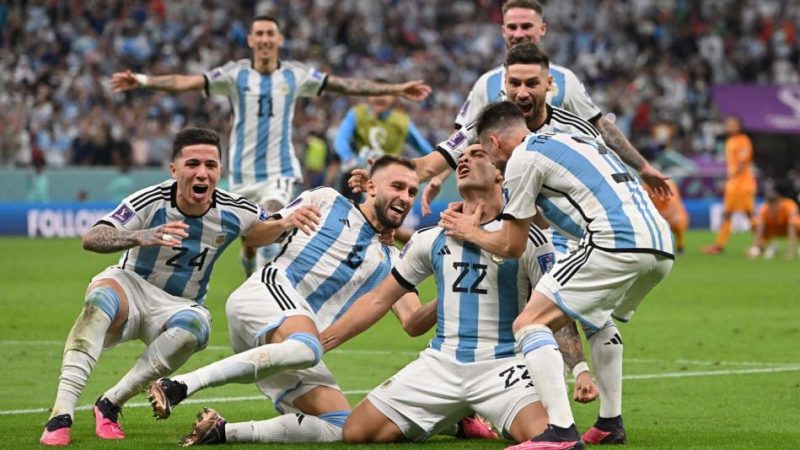 Argentina otra vez entre los cuatro mejores del Mundo: Por penales, derrotó a Paises Bajos por penales y ya está en semis