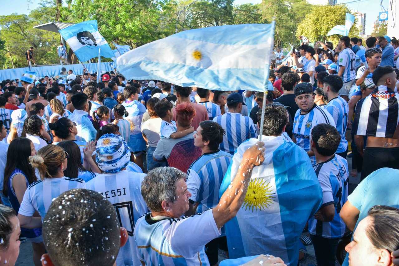 Resistencia fue una fiesta después del triunfo de Argentina