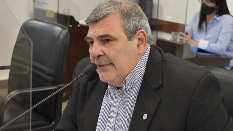Suspensión de las PASO | Peche acusó al oficialismo de «truchar» un acta en plena sesión: «No respetan nada»