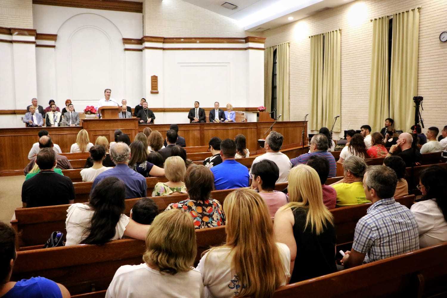 Capitanich y la vicegobernadora Analía Rach Quiroga participaron del 1er encuentro de la “Oración interreligiosa por la Paz en el Espíritu de Asís”