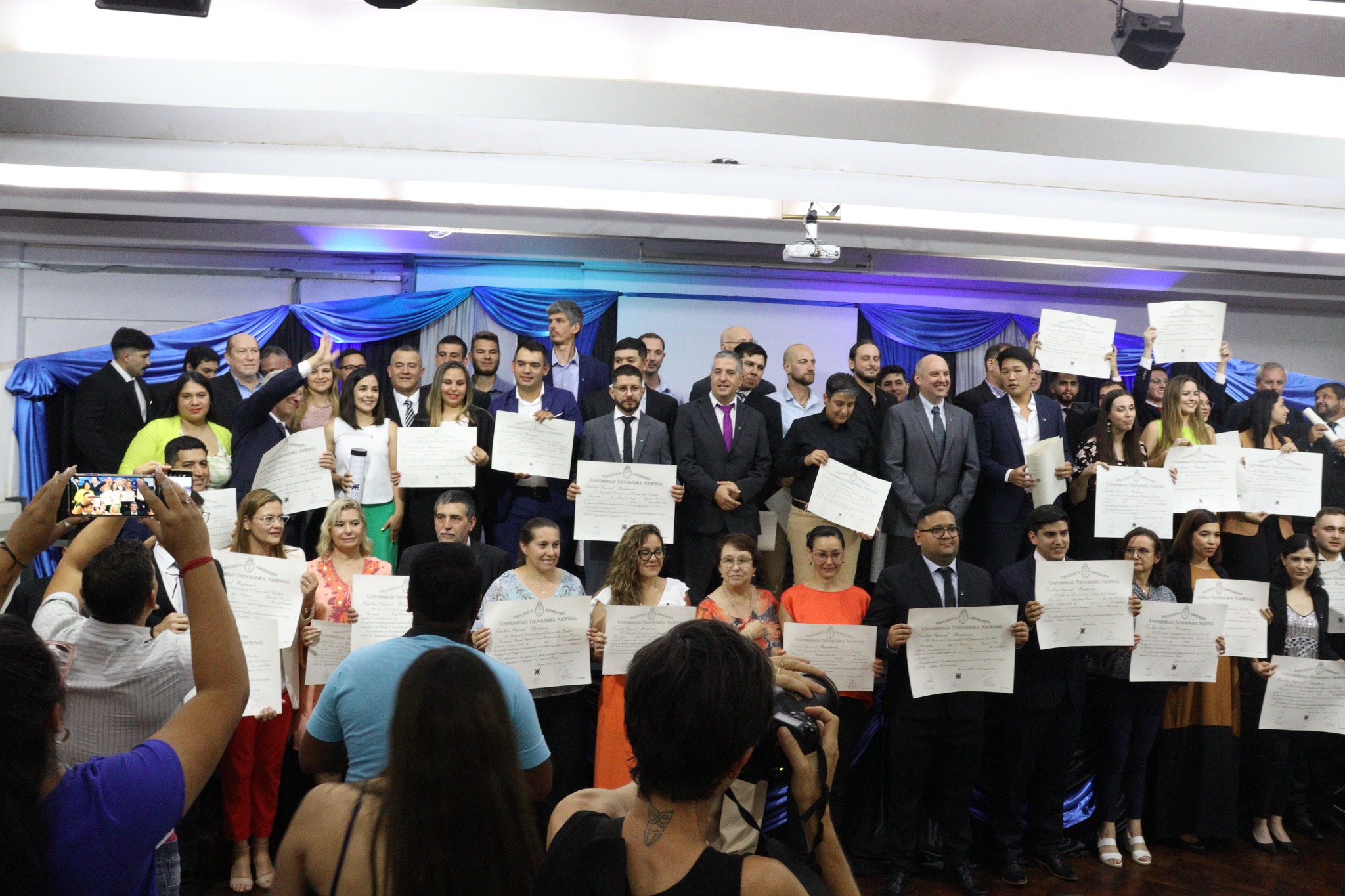 60 nuevos profesionales: Juraron nuevos egresados y egresadas de la UTN Resistencia