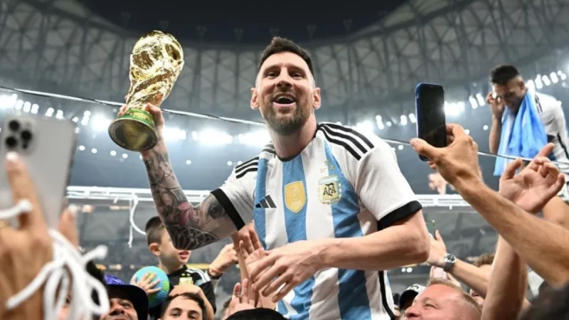 Lionel Messi a un mes de ser campeón del mundo con Argentina: “Nunca imaginé la locura de la gente en los festejos”