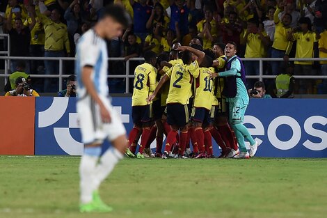 Argentina Sub 20 perdió con Colombia y se quedó afuera de todo