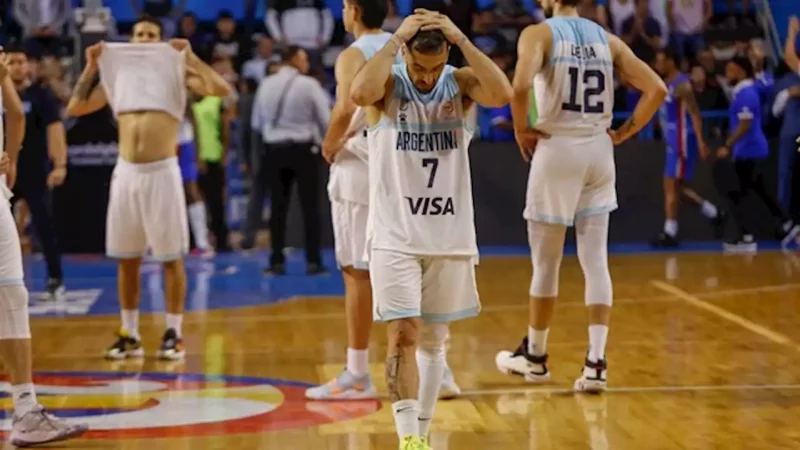 Sorpresa: la selección argentina perdió ante República Dominicana y no jugará el próximo Mundial de básquet