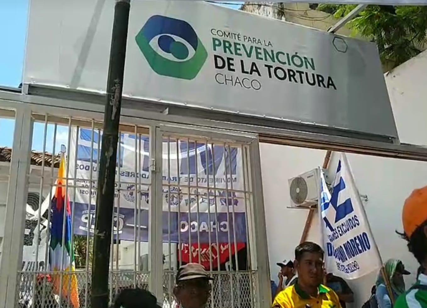 Movimientos piqueteros toman la sede del Comite Provincial contra la Tortura