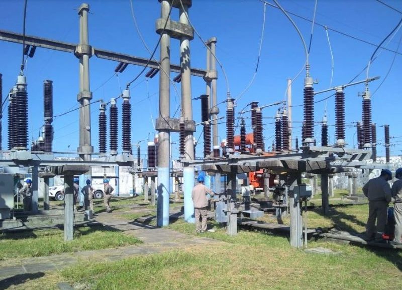 SECHEEP informa que una falla en un transformador afecta el servicio electrico del interior provincial
