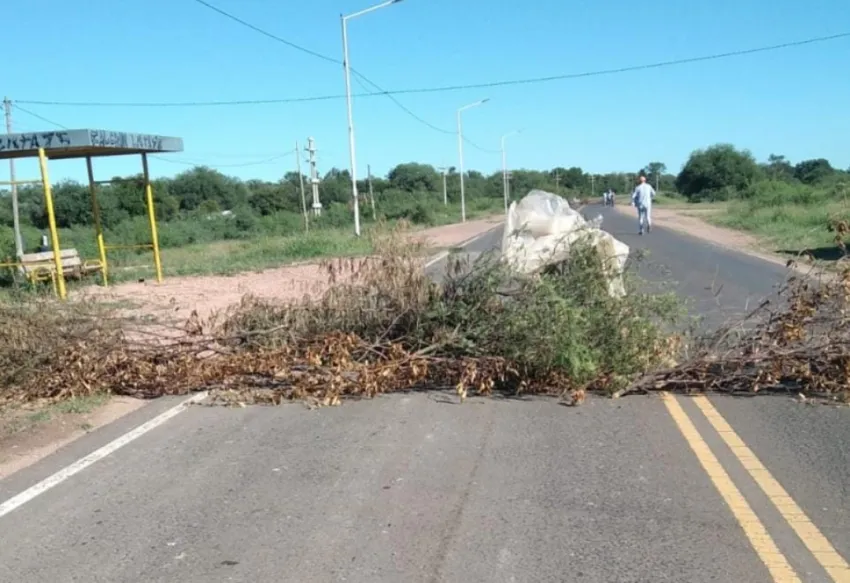 Nuevamente el acceso a Villa Río Bermejito está bloqueado