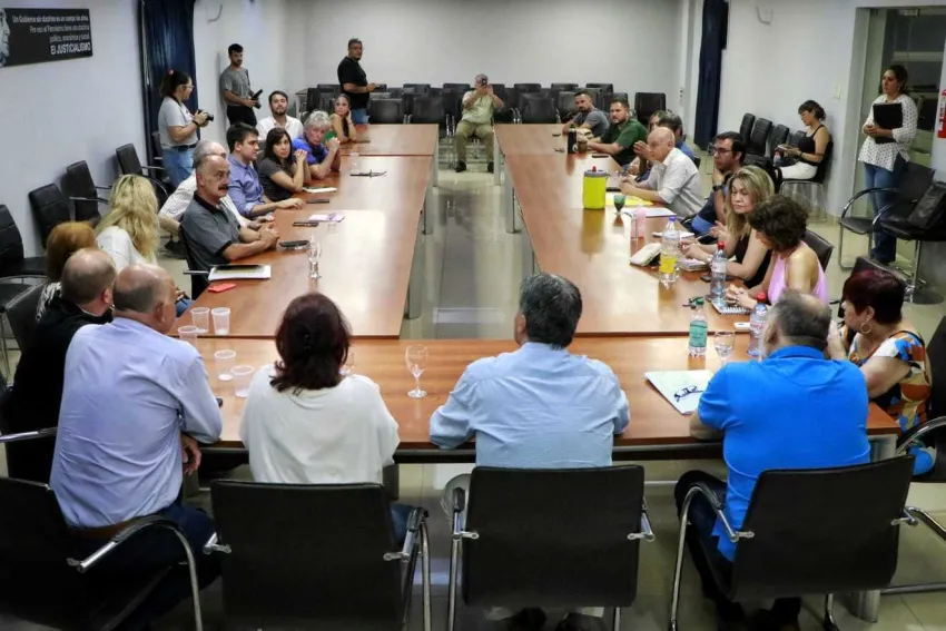 Sin el frente CER, de Gustavo Martinez, el PJ Chaqueño eligió nuevas autoridades