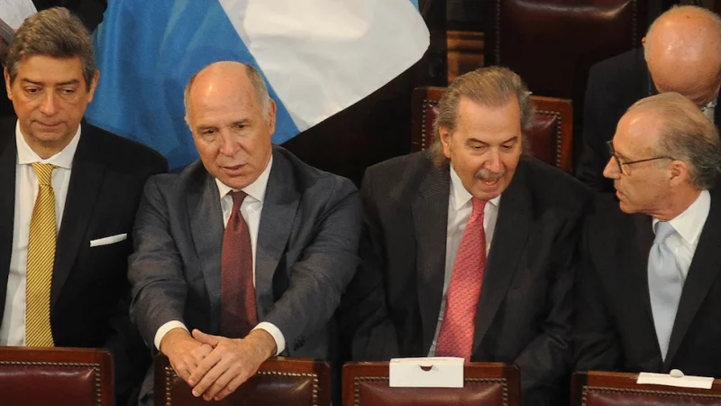 Qué dicen los dos fallos que suspendieron las elecciones de Tucumán y San Juan
