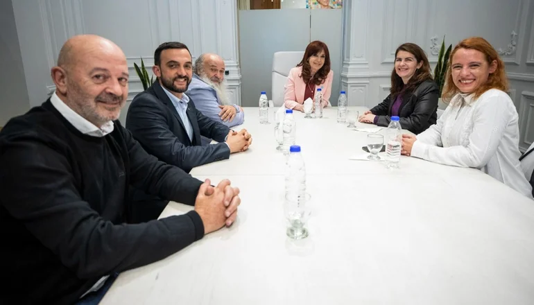 Elecciones 2023: Cristina Kirchner se reunió con dirigentes del Movimiento Evita