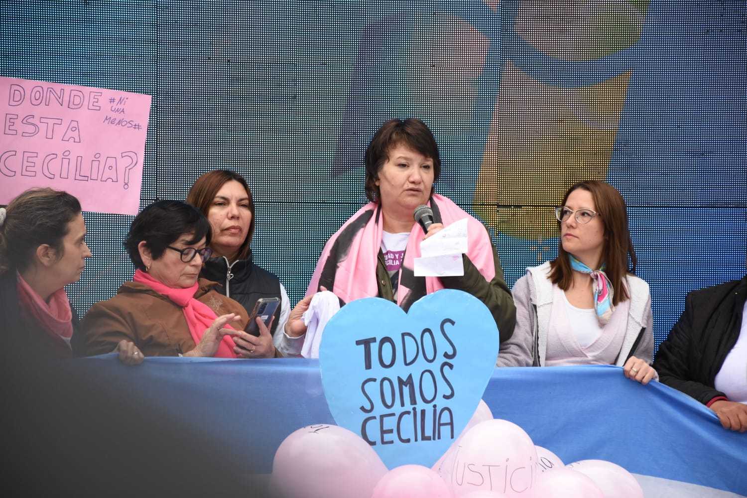 Multitudinaria marcha pidiendo por Cecilia | Goria Romero:“No quiero venganza, quiero justicia y que nadie me use»