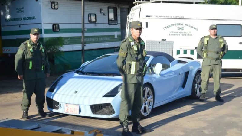 Secuestran un Lamborghini en el Puente Chaco – Corrientes, sin papeles, valuado en 170 mil euros