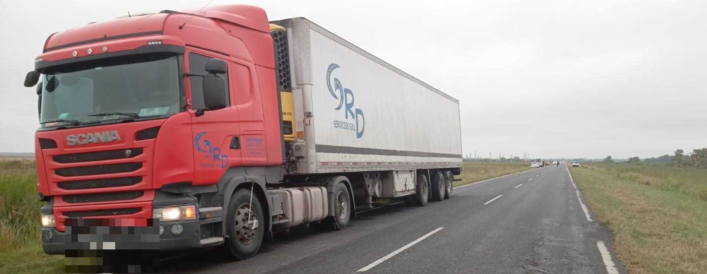 Camionero brasilero mata a peatón sobre la ruta N° 11