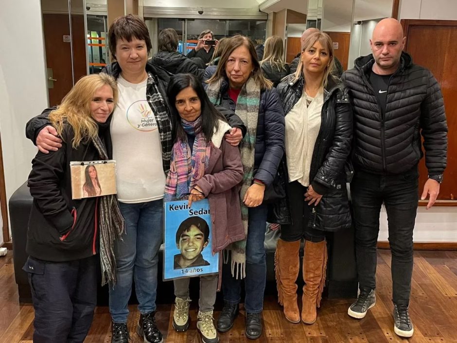 Gloria Romero llegó a Buenos Aires para encabezar una marcha por Cecilia y se reunió con la mamá de Ángeles Rawson