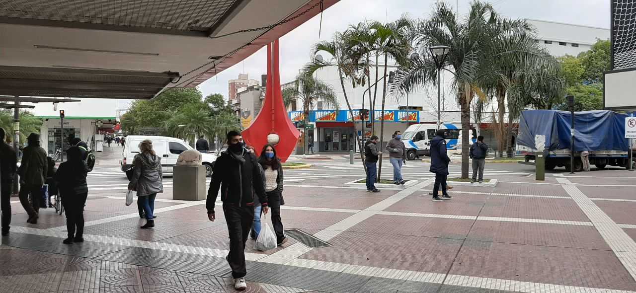 Agosto de locos: Este martes, con el viento sur, vuelve el frio a la Región