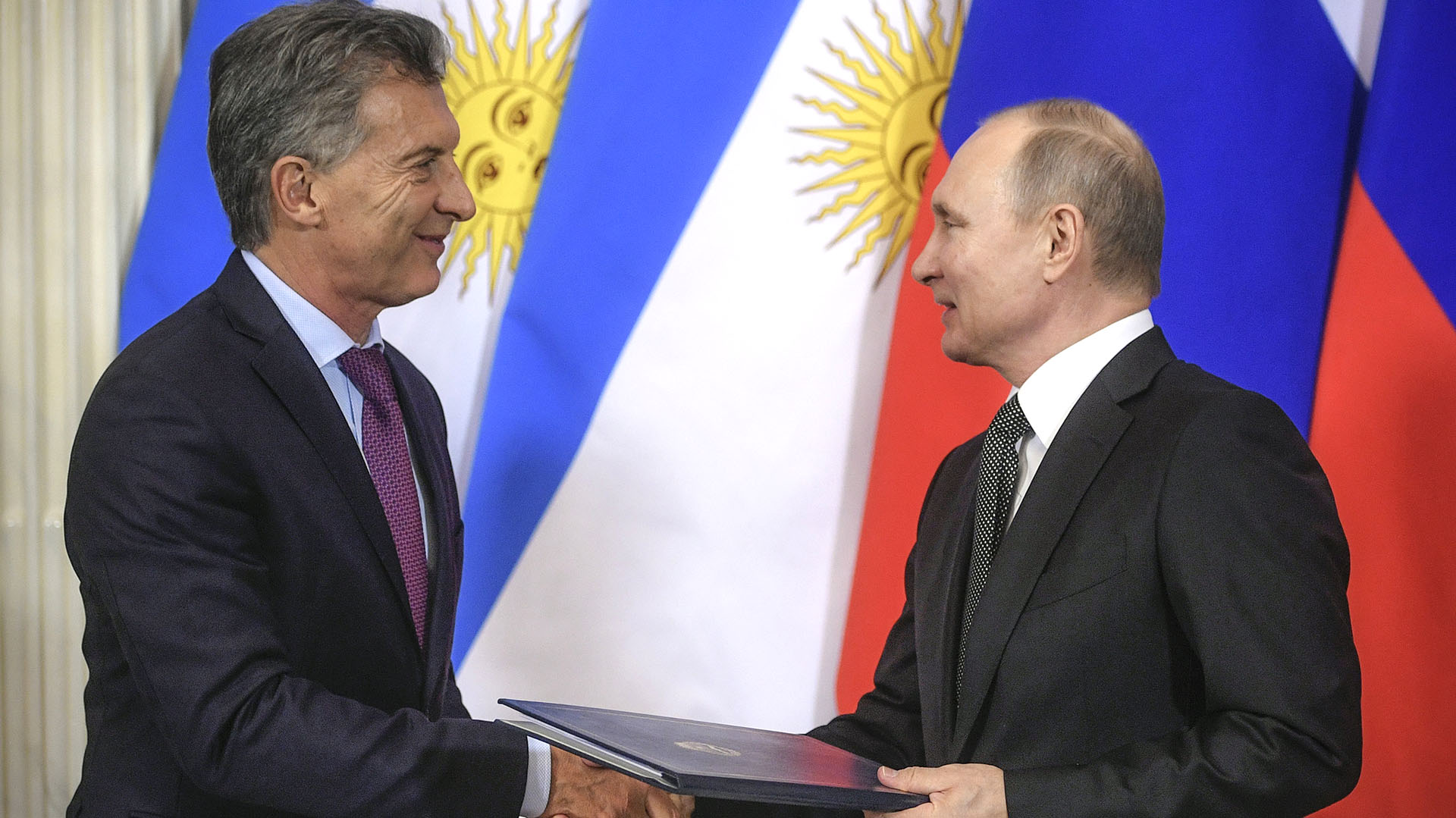 El día que Macri pedía el ingreso de Argentina a los BRICS y se reunía con Putin