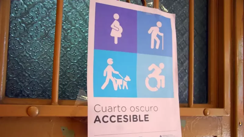 Chaco elige Gobernador: IPRODICH garantiza  cuartos oscuros accesibles en las escuelas