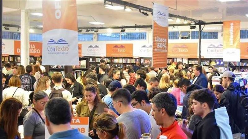 Exito total de la 15º Feria Iberoamericana del Libro: Más de 130.000 visitantes y más de 50.000 libros vendidos