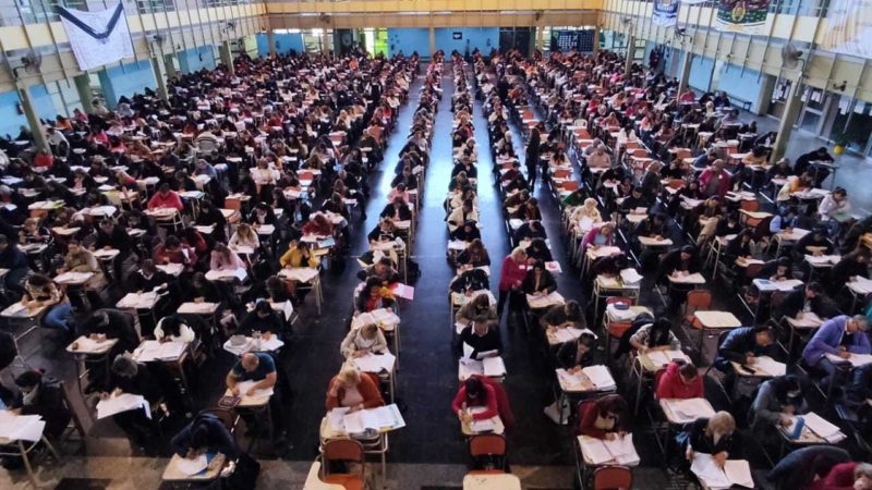 Más de mil docentes de Nivel Primario rindieron el primer examen del curso de promoción 