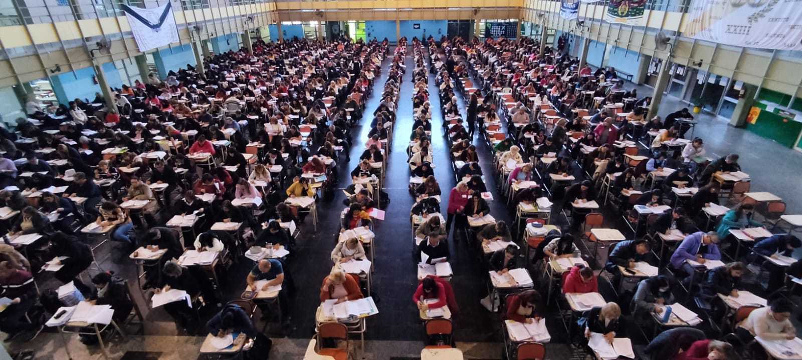 Más de mil docentes de Nivel Primario rindieron el primer examen del curso de promoción 