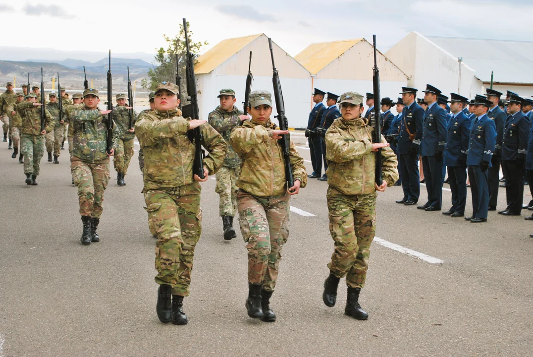 La Fuerza Aérea Argentina convoca a quienes deseen ingresar como soldados voluntarios con plazo hasta el 20 de octubre