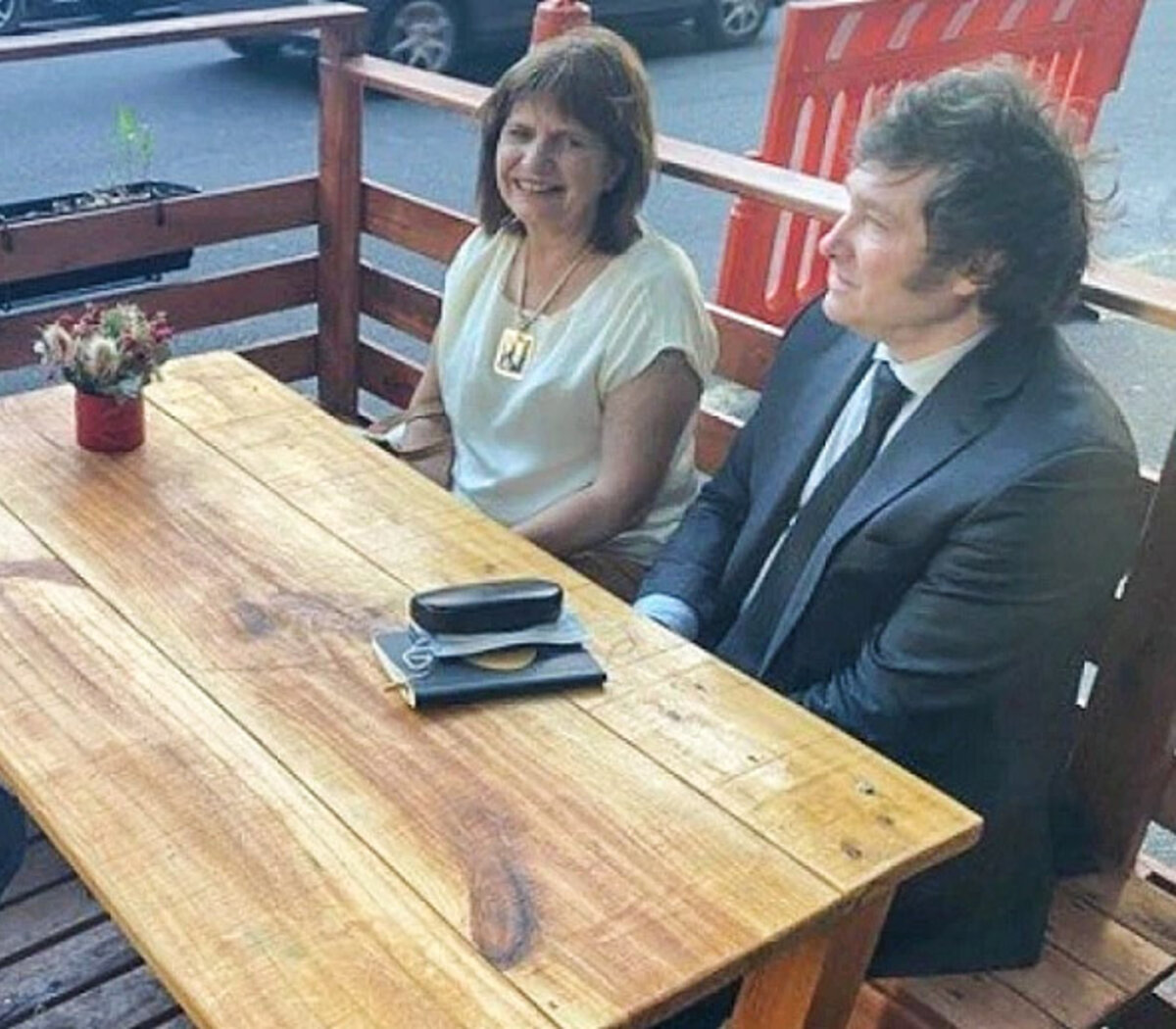 Bullrich cruzó a Macri y a Milei: «Empezamos en Harvard y terminamos en salita roja»