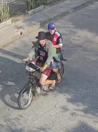 Saenz Peña: Le quebraron las piernas para robarle la moto
