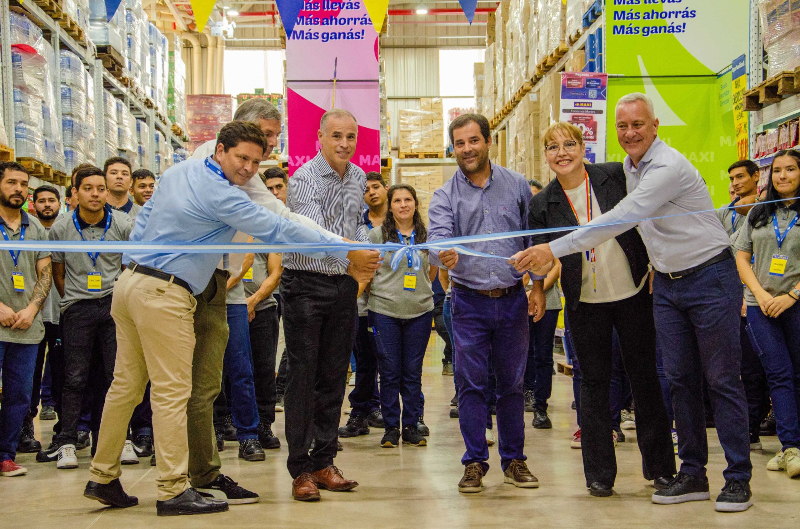 Carrefour inauguró un nuevo supermercado tipo “Maxi” en Resistencia