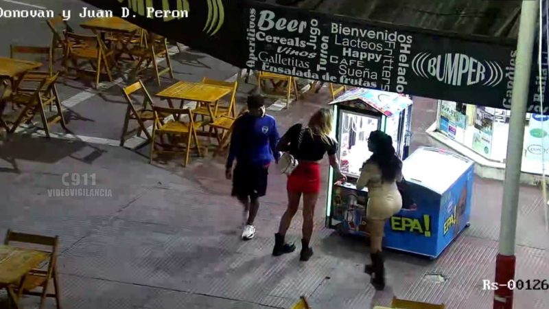 Resistencia insegura: Detienen a sujetos luego de que robaran celulares a dos mujeres en el centro de la ciudad