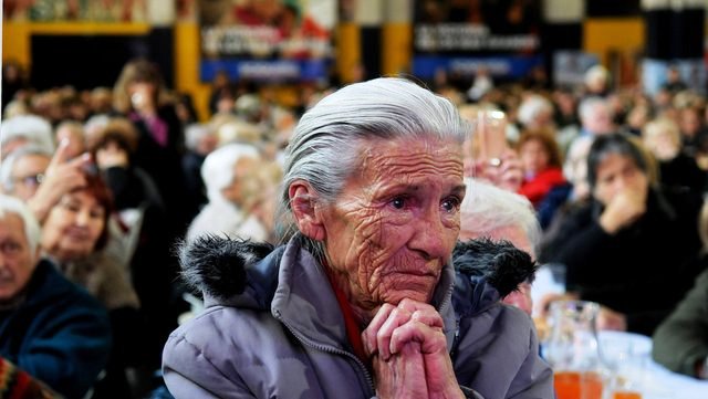 Recorte de sueldos a Jubilados y pensionados: El Gobierno busca modificar la ley de movilidad jubilatoria