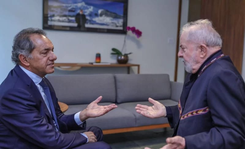 Enojado con Scioli, Lula no quiere darle la autorizacioón como embajador