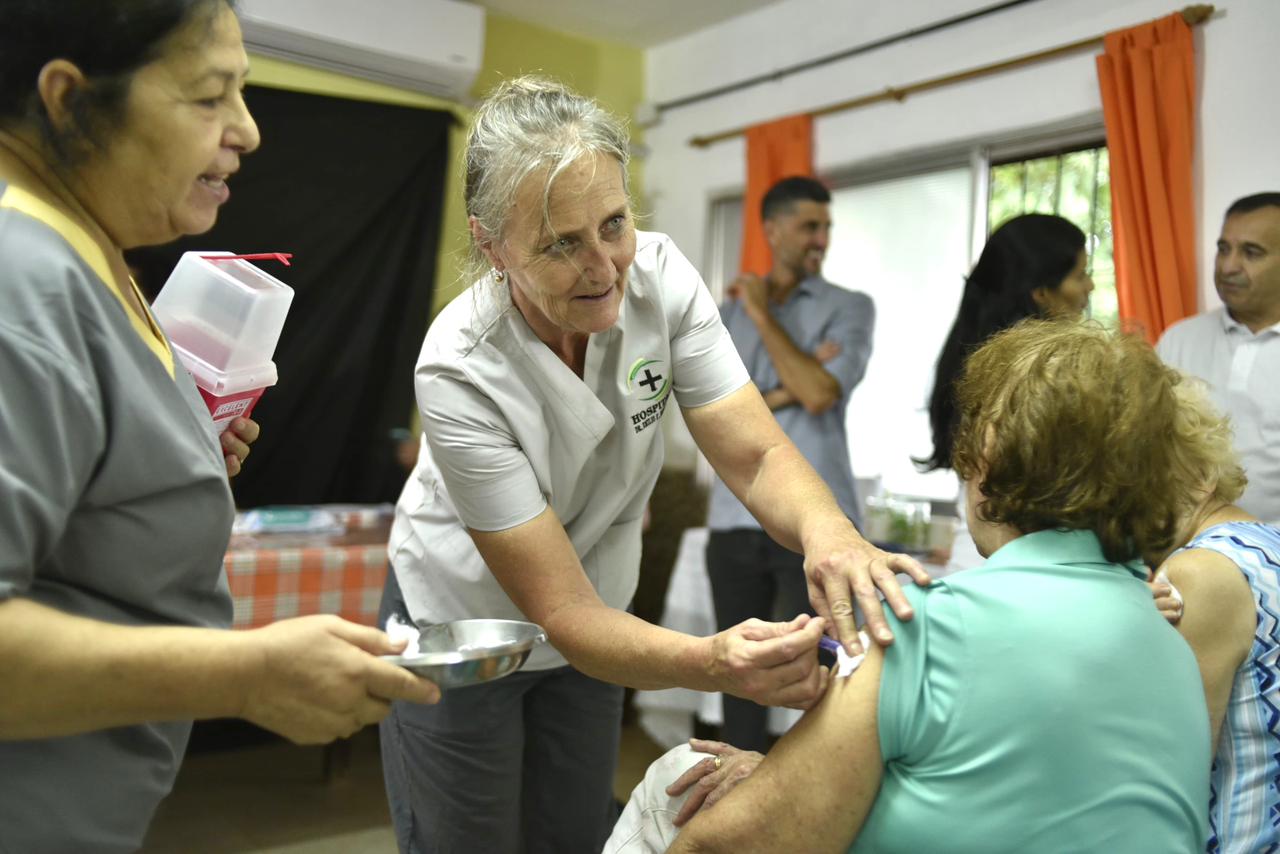 La provincia comenzó la campaña de vacunación antigripal 2024